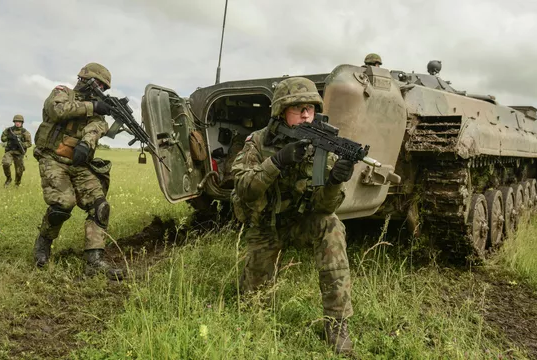 В Румынии разрабатывают законодательную базу для аннексии Молдавии