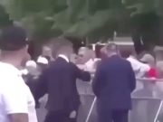 Нападение на Роберта Фицо постараются повесить на полусумасшедшего либерала, старика-писателя Нападение на Роберта Фицо постараются повесить на полусумасшедшего либерала, старика-писателя