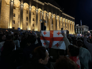 В Грузии демонстранты сорвали пленарное заседание парламента