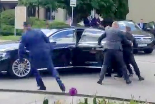 Покушение на Фицо: Запад вернулся к политическому терроризму? Покушение на Фицо: Запад вернулся к политическому терроризму?