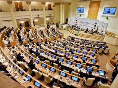 Пакет законов «О семейных ценностях и защите несовершеннолетних» состоит из 19 законопроектов Пакет законов "О семейных ценностях и защите несовершеннолетних" состоит из 19 законопроектов