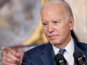 На Байдена сейчас можно повесить все спорные решения. Да всё что угодно На Байдена сейчас можно повесить все спорные решения. Да всё что угодно