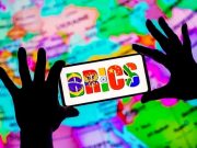 БРИКС обсуждает введение единой валюты БРИКС обсуждает введение единой валюты