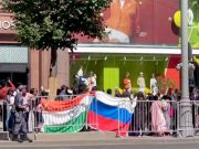 Нарендру Моди встретили в Москве, как дорогого гостя Нарендру Моди встретили в Москве, как дорогого гостя