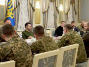 В Киеве вдруг заговорили о переговорах. К чему бы это? В Киеве вдруг заговорили о переговорах. К чему бы это?