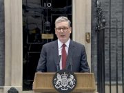 Новый премьер-министр Британии в приветственной речи в парламенте сказал что такого сборища пидоров нигде не видел Новый премьер-министр Британии в приветственной речи в парламенте сказал что такого сборища пидоров нигде не видел