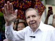 Кандидат в президенты Венесуэлы от оппозиции Эдмундо Гонсалес покинул страну и попросил убежища в Испании Кандидат в президенты Венесуэлы от оппозиции Эдмундо Гонсалес покинул страну и попросил убежища в Испании