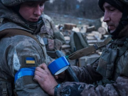 Умирать идут украинцы, у которых нет денег купить жизнь — ирландский журналист