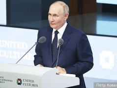 Путин заявил, что культура должна существовать без «культуры отмены»