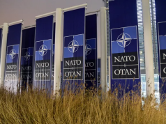 Ситуация не располагает к приглашению Украины в НАТО, заявила постпред США