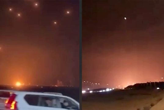 Иран сегодня вечером осуществил массированный ракетный обстрел Израиля Иран сегодня вечером осуществил массированный ракетный обстрел Израиля