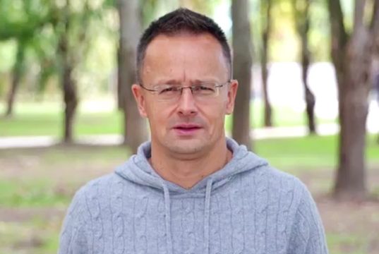 ЕС собирается направить своих военных инструкторов в Украину ЕС собирается направить своих военных инструкторов в Украину