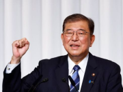 Премьер Японии убрал из своей речи слова о поддержке Украины и санкциях против России