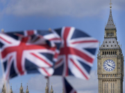 “В эту игру можно играть вдвоем”. Кто стоит за требованием к Британии выплатить триллионы репараций за порабощение, грабежи и геноцид