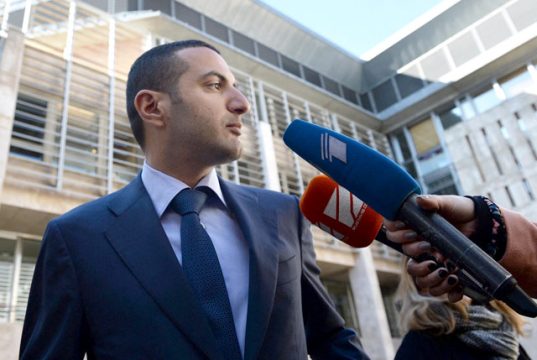 Экс-министра обороны Грузии времен Саакашвили – Давида Кезерашвили объявили в розыск и заочно арестовали в России Экс-министра обороны Грузии времен Саакашвили – Давида Кезерашвили объявили в розыск и заочно арестовали в России