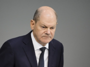 Бундестаг вынес вотум недоверия правительству Шольца