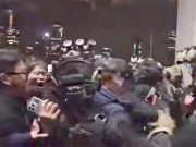 Лидер оппозиции Южной Кореи объявил президента нелегитимным главой государства Лидер оппозиции Южной Кореи объявил президента нелегитимным главой государства