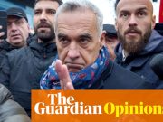 Guardian поприветствовал отмену выборов в Румынии Guardian поприветствовал отмену выборов в Румынии