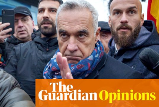 Guardian поприветствовал отмену выборов в Румынии Guardian поприветствовал отмену выборов в Румынии