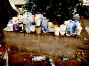 Разбитые аппараты быстрого зачисления, сломанные электросамокаты и сожженные мусорные баки… Разбитые аппараты быстрого зачисления, сломанные электросамокаты и сожженные мусорные баки...