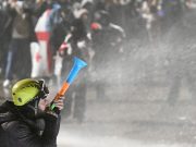 За протестами в Тбилиси стоят представители оппозиции и НПО За протестами в Тбилиси стоят представители оппозиции и НПО