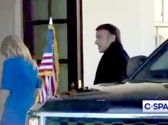 Трамп не стал встречать Макрона, когда его машина подъехала ко входу в Белый дом Трамп не стал встречать Макрона, когда его машина подъехала ко входу в Белый дом