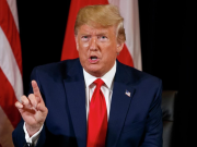 Ключевых союзников США в Европе предварительно не уведомили о телефонном разговоре президентов РФ и США Владимира Путина и Дональда Трампа. В ЕС были ошеломлены. Там считают, что они и Киев должны быть частью этих переговоров.