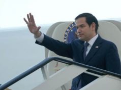 Самолёт госсекретаря США экстренно вернулся в Вашингтон