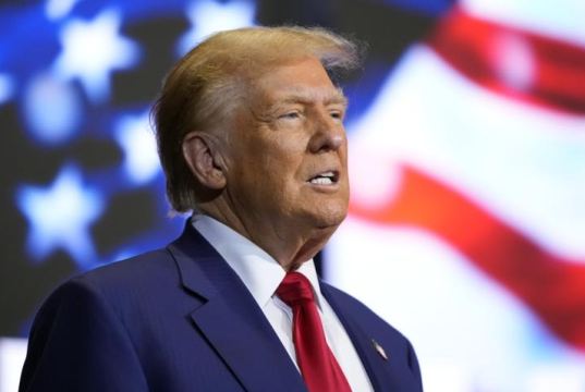 Трамп назвал очень хорошей встречу России и США в Эр-Рияде
