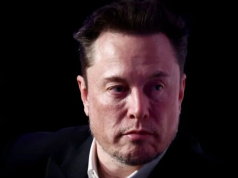 Маск потребовал от Зеленского восстановить свободу прессы и прекратить отменять выборы