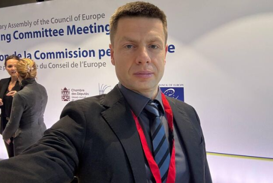 В Раде назвали две ключевых даты на пути к «большой попытке» остановить войну в Украине