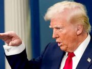 Дональд Трамп твёрдо решил наводить блоковую дисциплину Дональд Трамп твёрдо решил наводить блоковую дисциплину