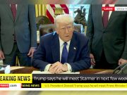 Трамп не нашел тем для разговора с британским премьером Трамп не нашел тем для разговора с британским премьером