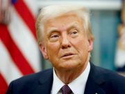 По тому, как отвечает Трамп на вопросы по Украине… По тому, как отвечает Трамп на вопросы по Украине