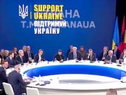 Зеленский сегодня на встрече с представителями Европы в Киеве продолжает «зажигать» Зеленский сегодня на встрече с представителями Европы в Киеве продолжает "зажигать"