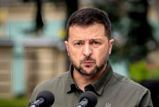 Зеленский вылетел из Польши в Нью-Йорк Зеленский вылетел из Польши в Нью-Йорк