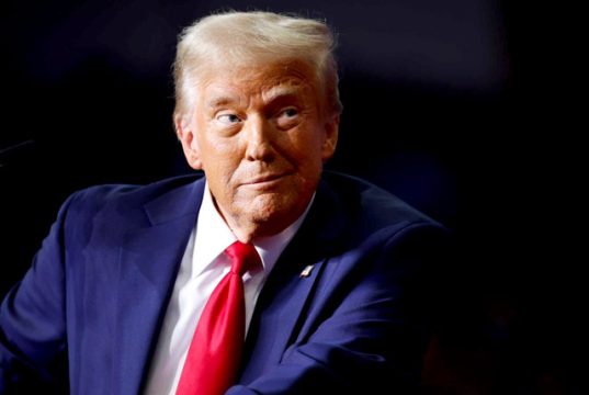 Трамп заявил, что настаивает на прекращении огня в Украине, которое должно произойти немедленно Трамп заявил, что настаивает на прекращении огня в Украине, которое должно произойти немедленно