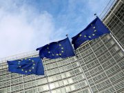 Брюссель ведет войну с теми европейскими лидерами, которые открыто поддерживают президента США Дональда Трампа Брюссель ведет войну с теми европейскими лидерами, которые открыто поддерживают президента США Дональда Трампа