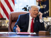 Трамп провел разговор с Зеленским