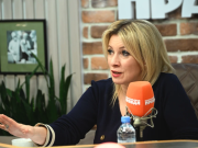 «Избирательный вывих памяти»: Захарова метко поставила диагноз послу Канады после ее визита к монументу «Родина-мать»