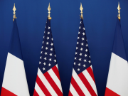 Франция осудила призыв США отказаться от политики инклюзивности