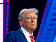 Вашингтон дал понять, что саботаж уже не работает, и сегодня стало известно, что Ермак и советник Трампа Уолтц провели переговоры, на которых, как сообщили на Банковой, обсудили «дату и место» переговоров с РФ.