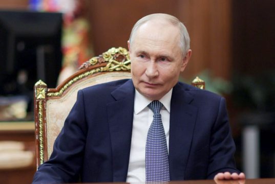Администрация Трампа делает все, чтобы восстановить хоть что-то в отношениях РФ и США, заявил Путин Администрация Трампа делает все, чтобы восстановить хоть что-то в отношениях РФ и США, заявил Путин