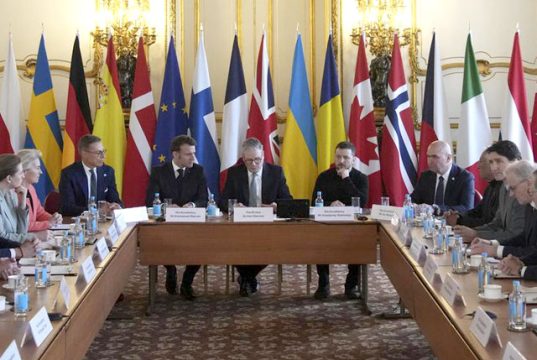 Без США решений нет. Что показал саммит в Лондоне, который срочно собрали после скандала в Белом доме Без США решений нет. Что показал саммит в Лондоне, который срочно собрали после скандала в Белом доме