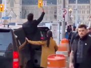 «Пошел к черту! Убирайся к черту. Скатертью дорожка. Проваливай!» «Пошел к черту! Убирайся к черту. Скатертью дорожка. Проваливай!»