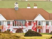 Ведущие британские газеты поддержали акт вандализма в гольф-клубе Трампа в Шотландии Ведущие британские газеты поддержали акт вандализма в гольф-клубе Трампа в Шотландии