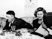 ФСБ рассекретила документы о самоубийстве Гитлера