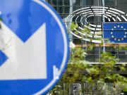 Евросоюз планирует усилить давление на Россию после разговора Путина и Трампа Евросоюз планирует усилить давление на Россию после разговора Путина и Трампа