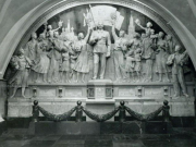 Барельеф со Сталиным вернут в московское метро