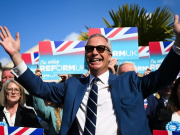 Разгромив лейбористов и консерваторов, на выборах в Британии победила правая партия Reform UK